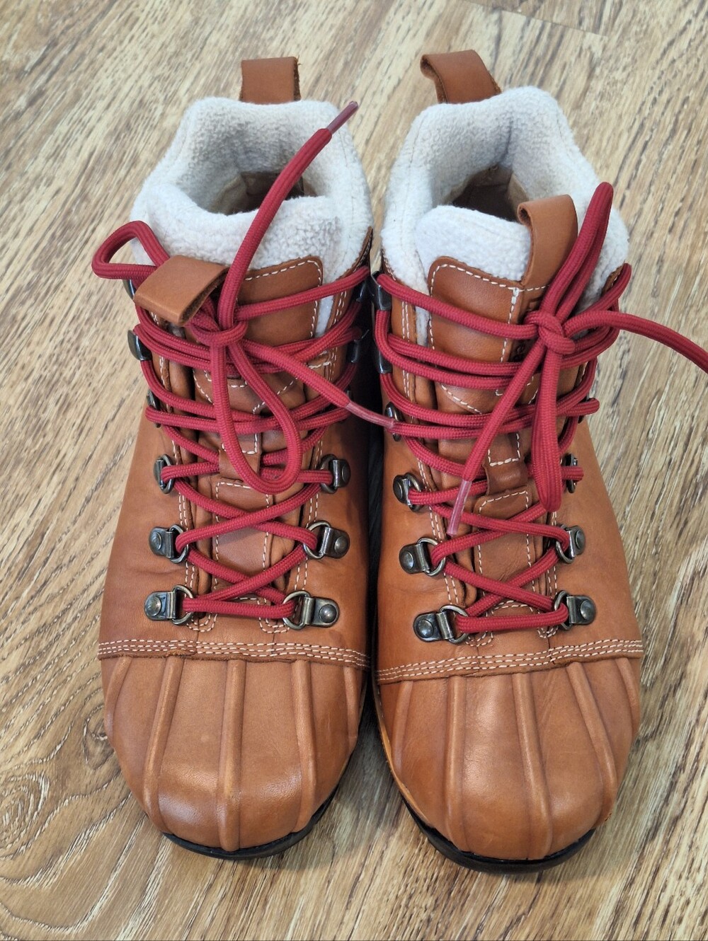 L.L. Bean Women's Knife Edge Brown Leather Hiking Boots - 7.5